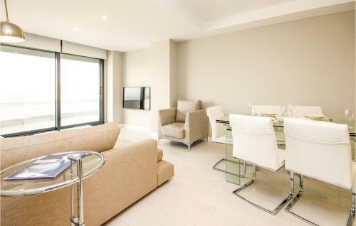 Three-bedroom Apartment In La Cala de Mijas
