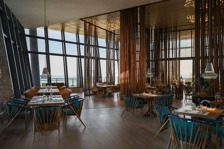 Renaissance Xiamen Hotel