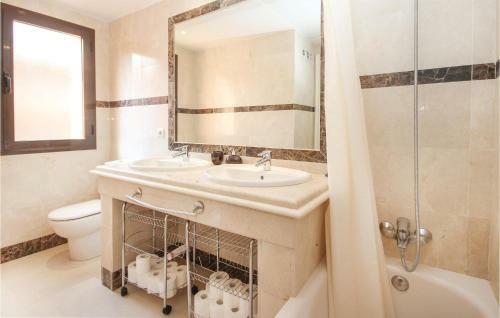 Two-bedroom Apartment In Manilva