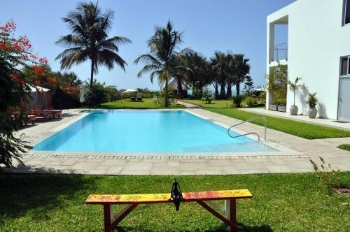 Leo's Beach Hotel