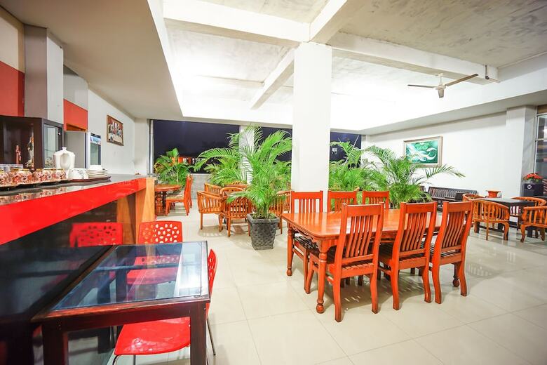 Hotel Oyo 1545 Bs Residence