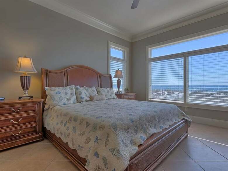 Beach Dream By Meyer Vacation Rentals