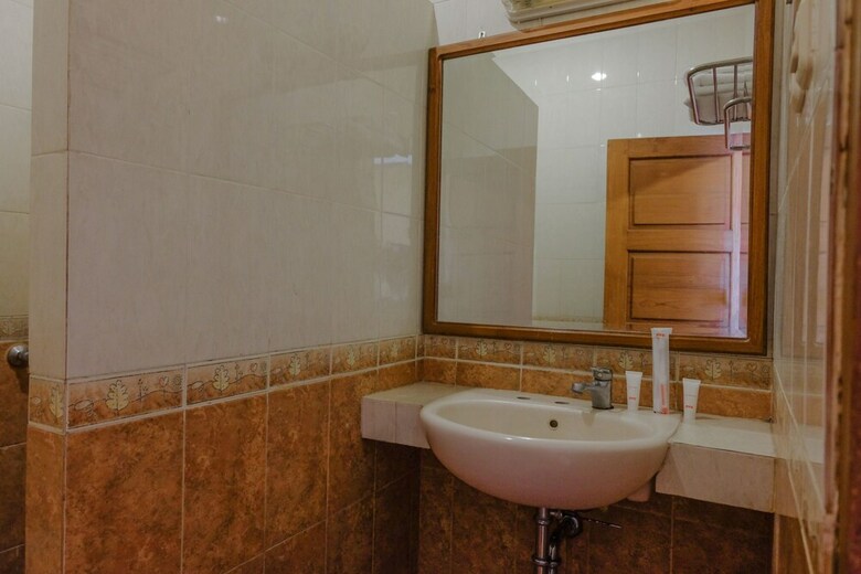 Oyo 1803 Hotel Sarangan Permai