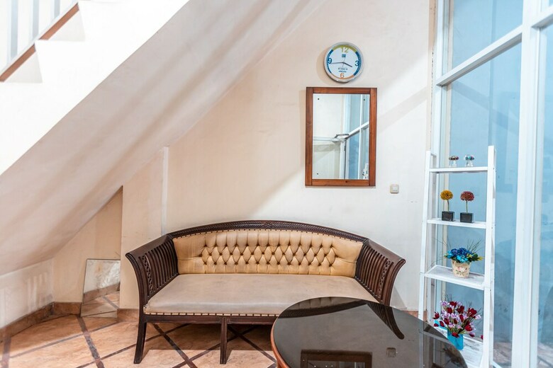 Hostal Oyo 2070 Kamarku Bagus