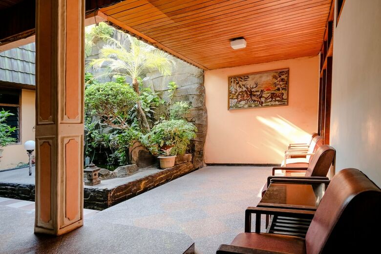 Hostal Spot On 1761 Hotel Dirgahayu