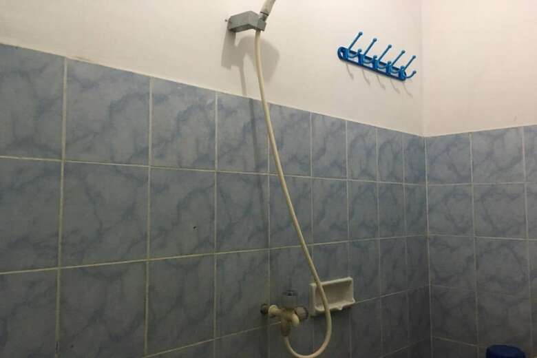 Oyo 1601 Anugrah Hotel