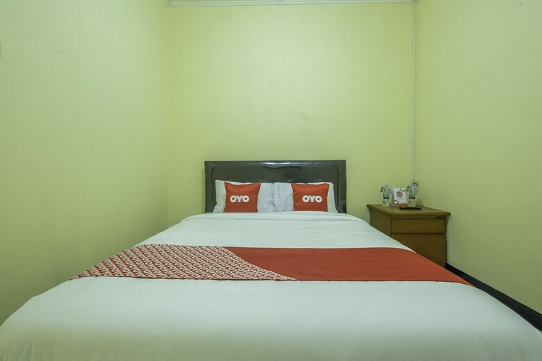 Hostal Oyo 1750 Lourdes