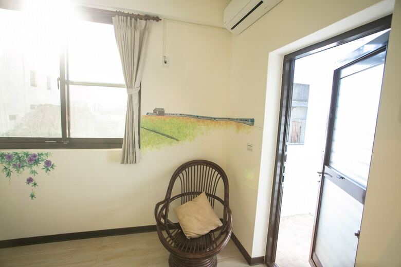 Hotel Tree House Caf� & Homestay