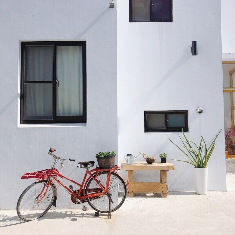 Hotel Tree House Caf� & Homestay