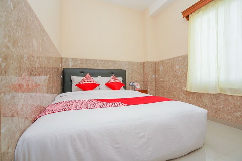 Hostal Oyo 2089 Graha Sakinah Syariah 4
