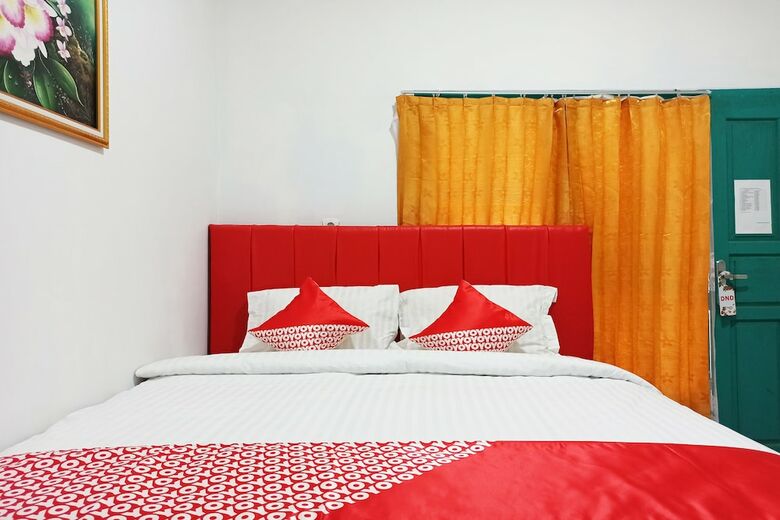 Hostal Oyo 1377 Os Residence