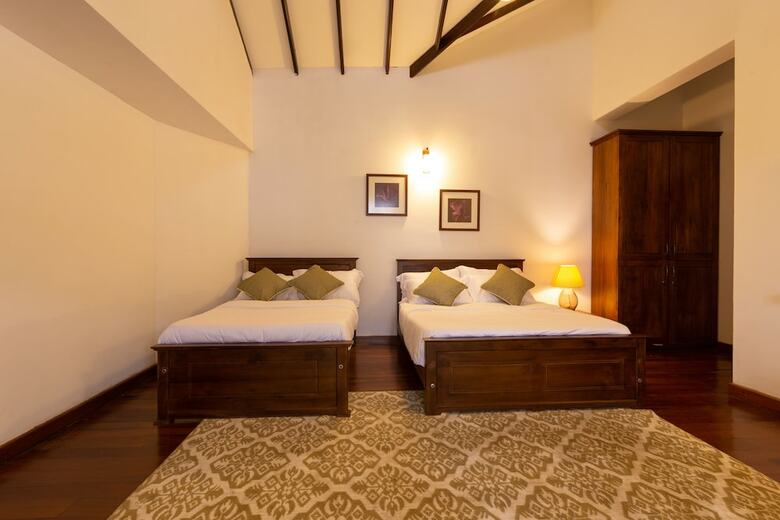 Hotel Manuel Manor
