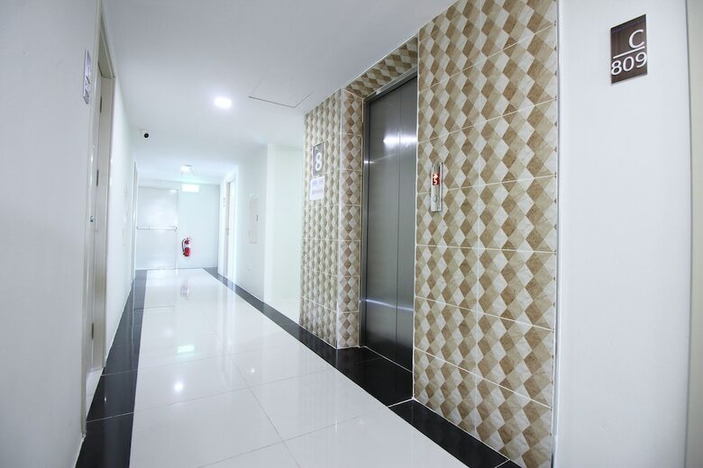 Hotel Oyo 474 Tara Residence