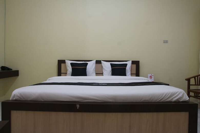 Oyo 2146 Hotel St 12