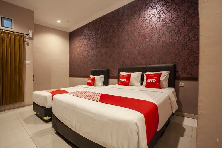 Hotel Oyo 1955 Wisma Sunshine