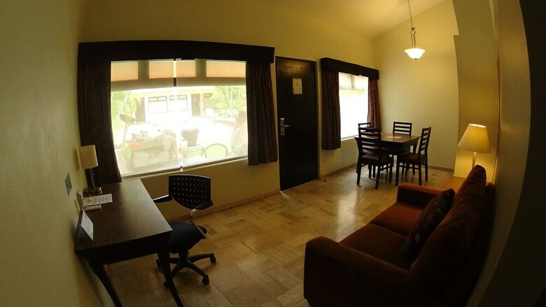 Hotel Palmareca Inn-suites-studios