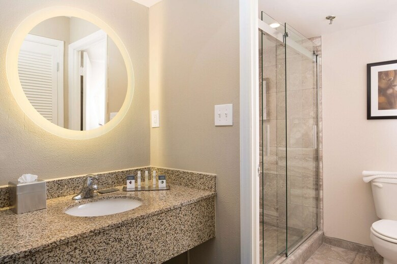 Doubletree By Hilton Hotel Laurel