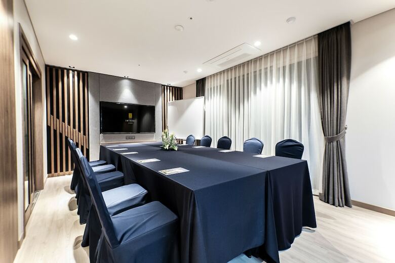 Hotel Intrada Icheon