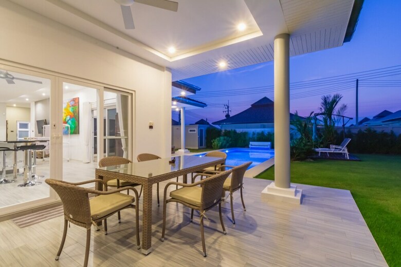Tropical 3 Bedrooms Pool Villa Mp75