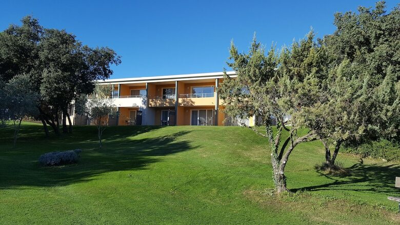 Golf & R�sidence de N�mes Vacquerolles