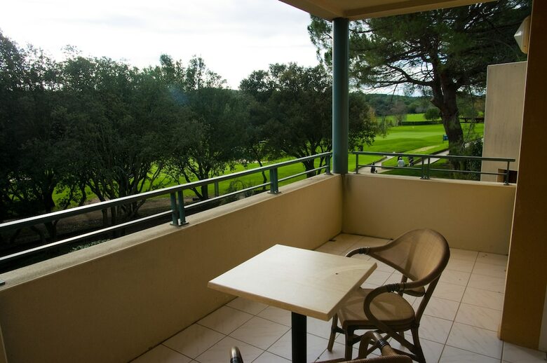 Golf & R�sidence de N�mes Vacquerolles