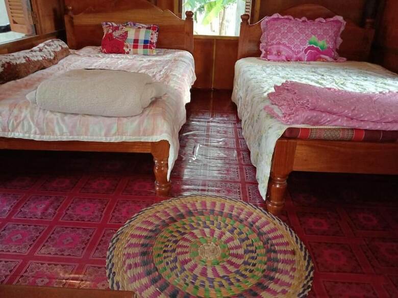 Hotel Kakrona Pouk Homestay