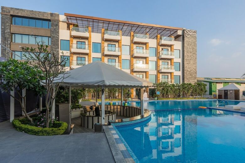 Apartamento Skyline Club And Resorts