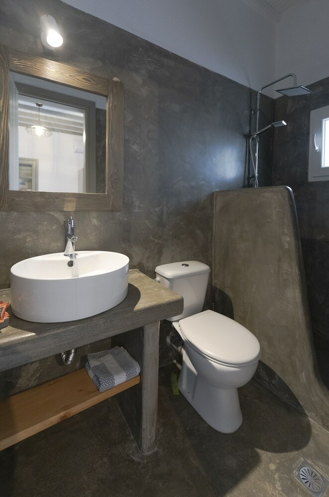 Aparthotel White And Grey
