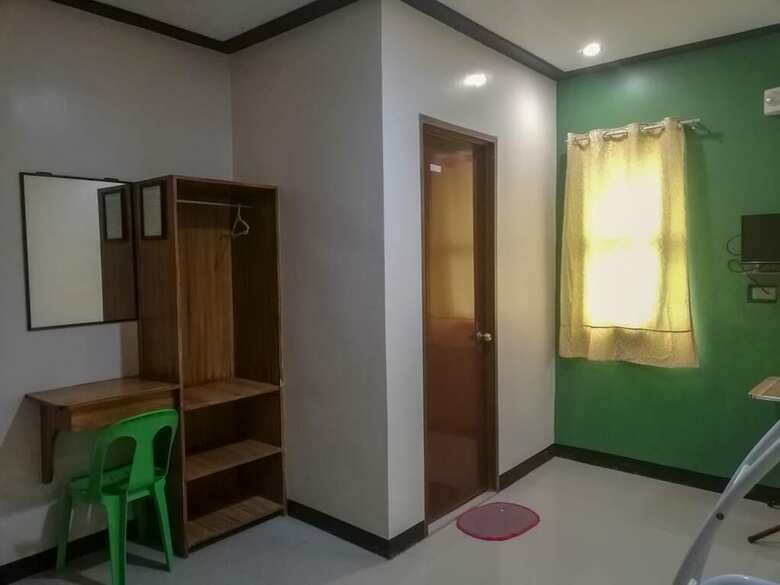 Hotel Roexcin Tourist Inn
