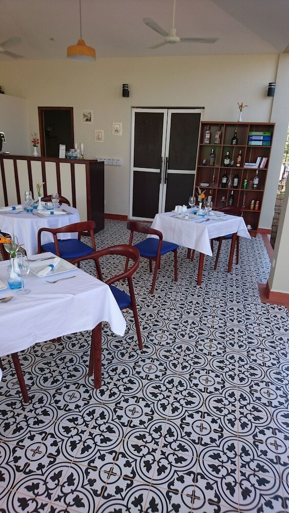 Temples Garden Hotel And Restaurant