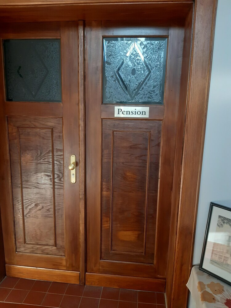 Apartamentos Pension Sch�ne