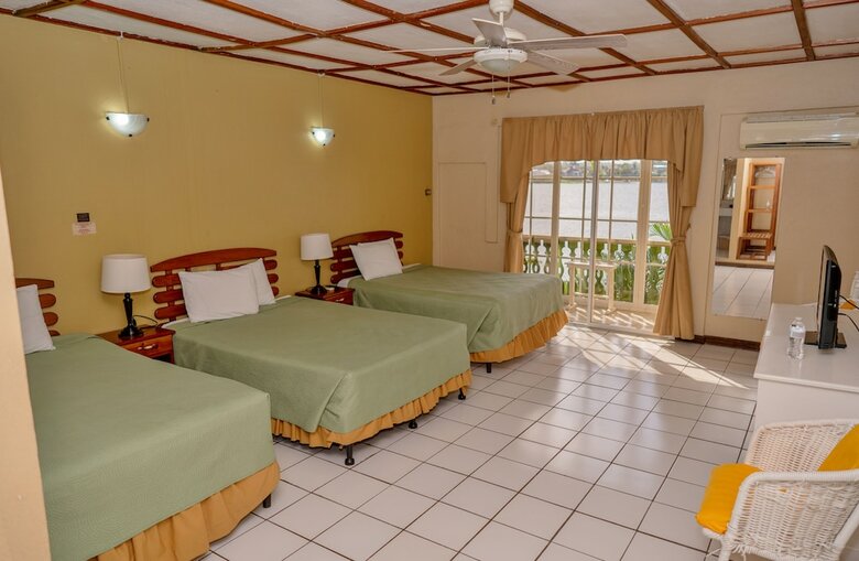 Hotel Peten