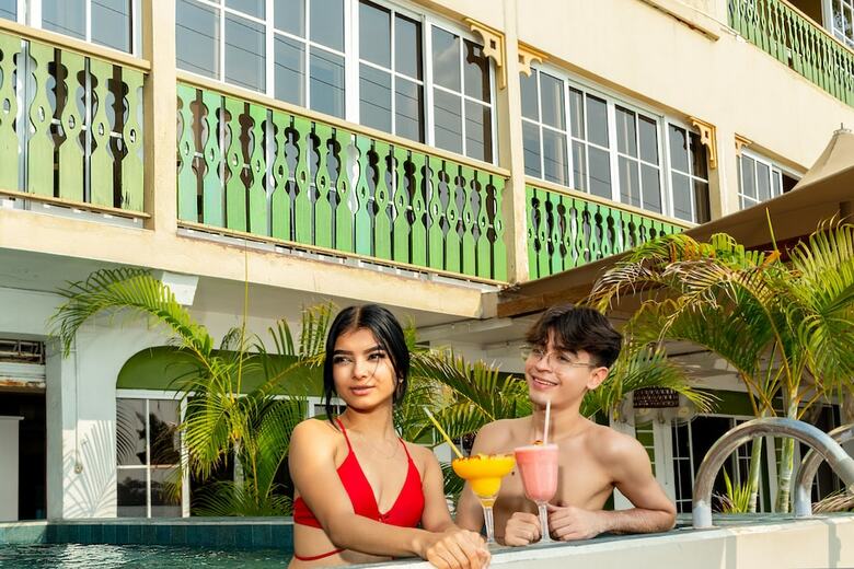 Hotel Peten