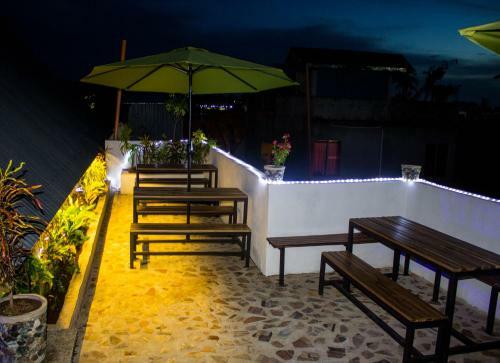 Hotel Hospedaje Yaxha