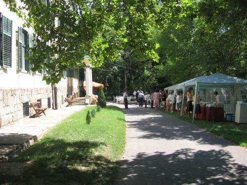 Hostal Mater Salvatoris House