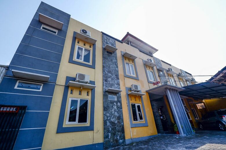 Hostal Spot On 2209 Solo Point Syariah