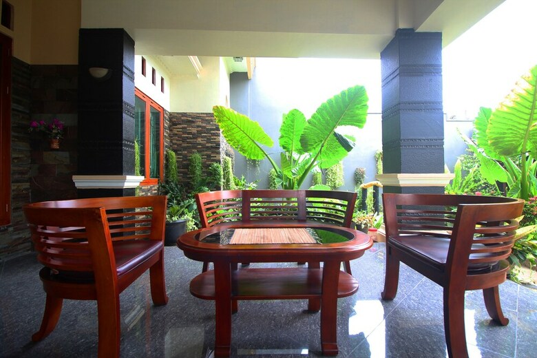 Hotel Oyo 2286 Wisma Laut Tawar