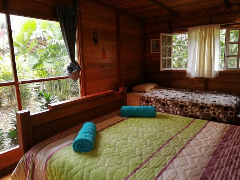 Posada Mindo Paradise Hosteria