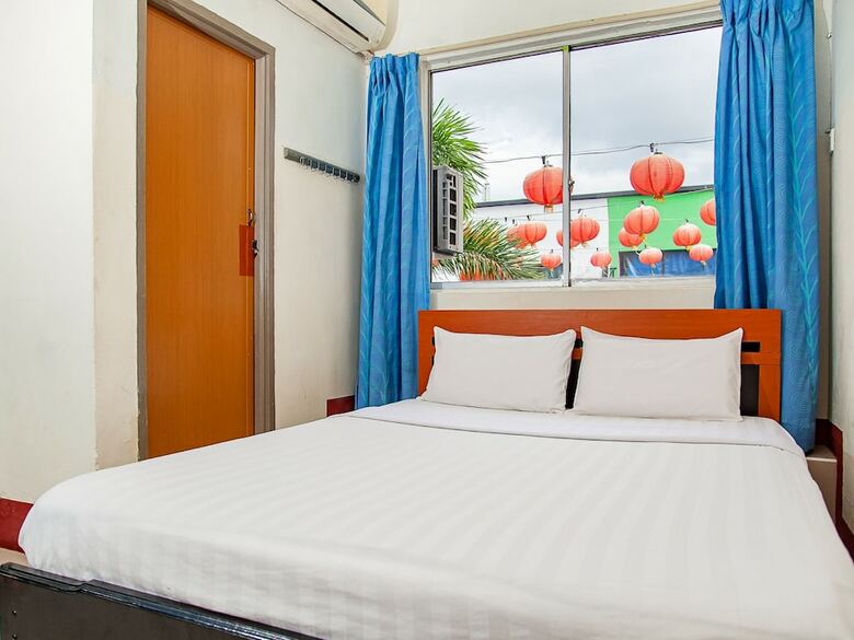 Spot On 89818 Ban Hin Hotel