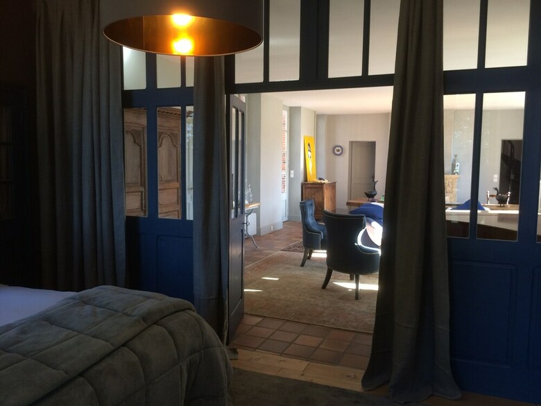 Hotel Rouge Maison