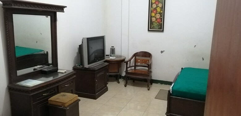 Hostal Oyo 2452 Hotel Metro