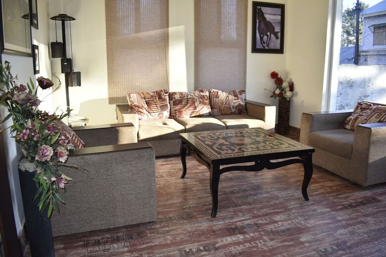 Hotel 62 Hill's Luxury Rooms