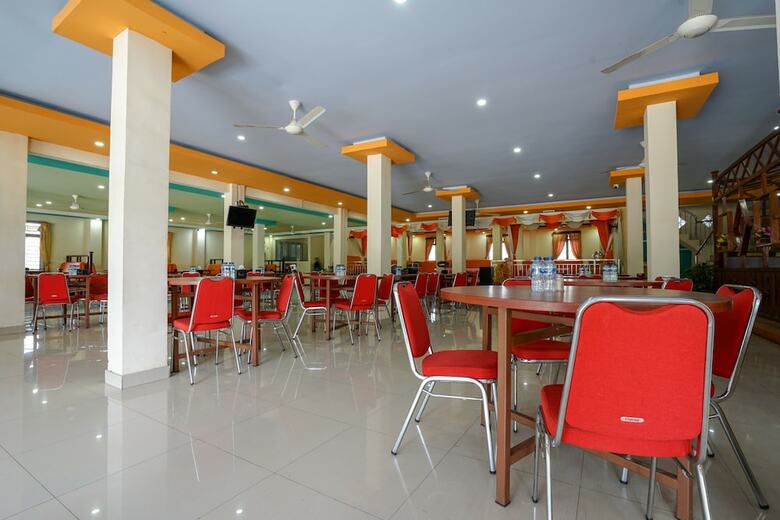Oyo 427 Hotel Galaxy