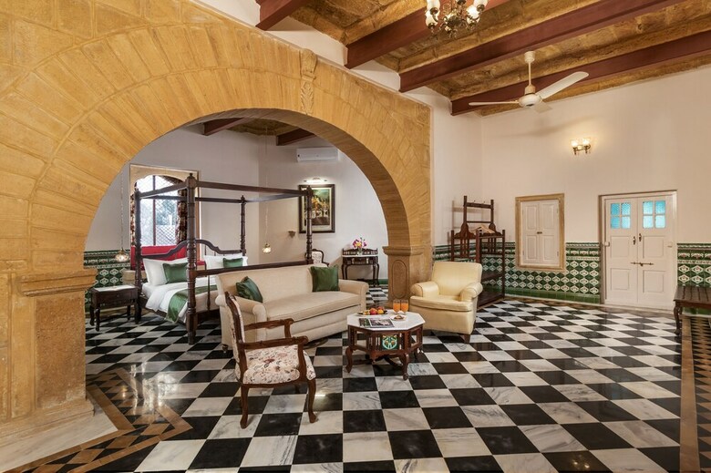 Hotel Welcomheritage Mohangarh Fort