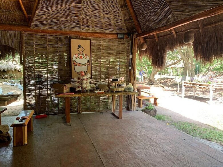 Posada Cenote La Xtabay