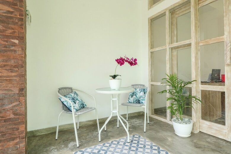 Hostal Oyo 2896 Uma Menuh Guest House