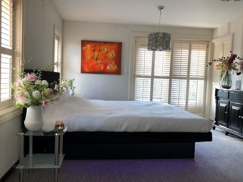 Bed & Breakfast Home Sleep Home