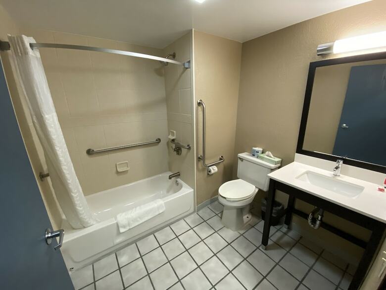 Motel Super 8 By Wyndham Nyack Ny