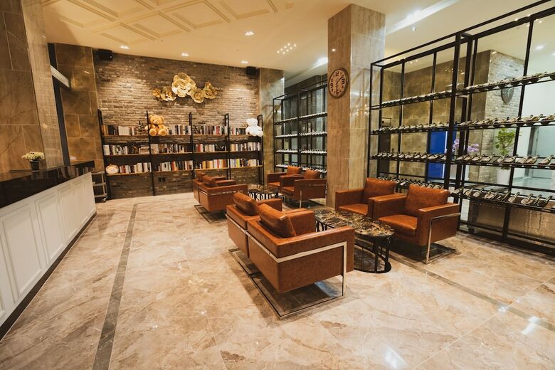 Blanc Hotel