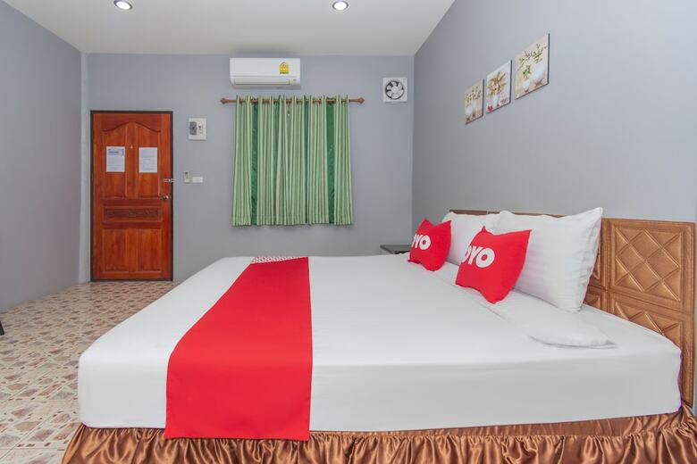 Hotel Oyo 650 At Night Pranburi